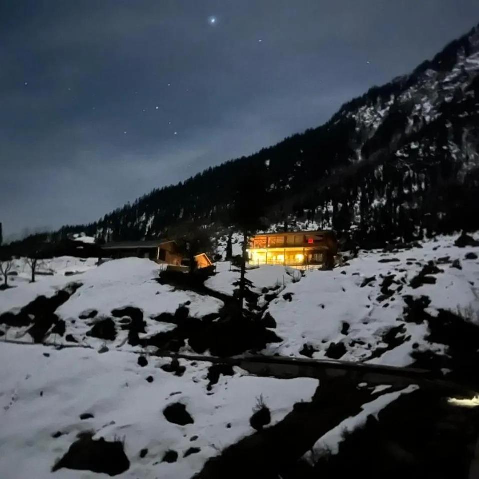 Khana Badosh Resort Kalam Exterior photo